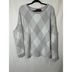 Love Scarlett Women's Gray on Gray Plaid Fuzzy Oversized Sweater, Size XL